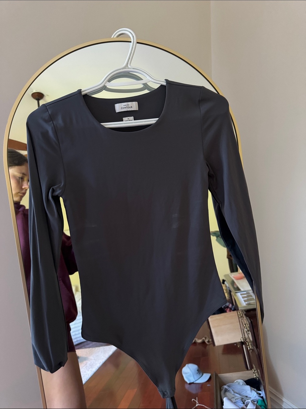 Aritzia Babaton contour long sleeve bodysuit